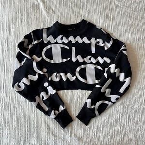 cropped champion sweatshirt